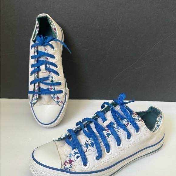 Converse Chuck Taylor All Star Women’s Lace Up Paint Splatter Sneaker size 8 - Picture 4 of 5